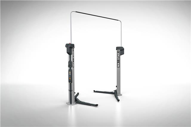 Dvostubna dizalica nosivost 3,5 t sa trostrukom sigurnošću; rotacija stubova pod 45° obezbeđuje lakši pristup vozilu; za putnička i laka dostavna vozila, asimetrični stubovi MA STAR 3.5 A MAHA