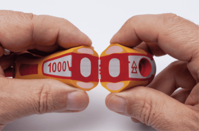 Set VDE odvijača 1000V, 8/1 – ergonomske višekomponentne drške, anti-roll; Cr-Mo-V sečiva s black tipom, ubrizgana izolacija IEC 60900; ležište za bit  NWS