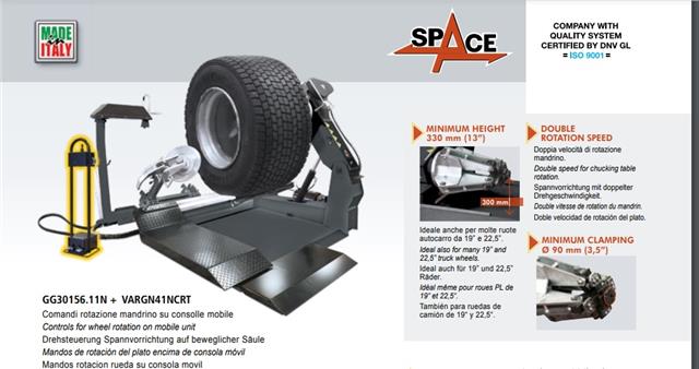 "Mašina za montažu i demontažu pneumatika za teretni program i poljoprivredna vozila do 56"" SPACE"